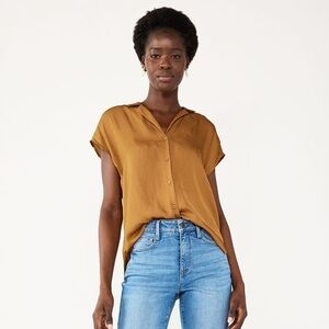 Nine West ~ Mustard Button-Up Top